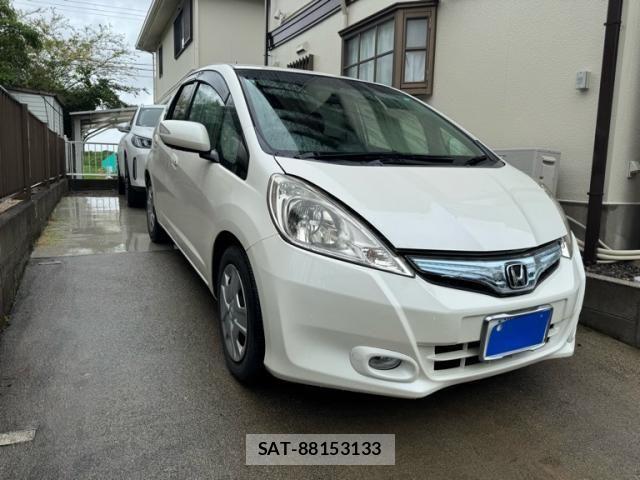Honda FIT HYBRID 2011-08 8130167-1