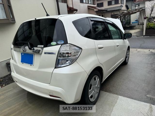 Honda FIT HYBRID 2011-08 8130167-3