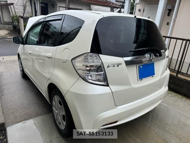 Honda FIT HYBRID 2011-08 8130167-4