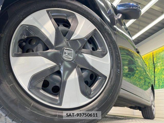 Honda FIT HYBRID 2018-12 8130139-12