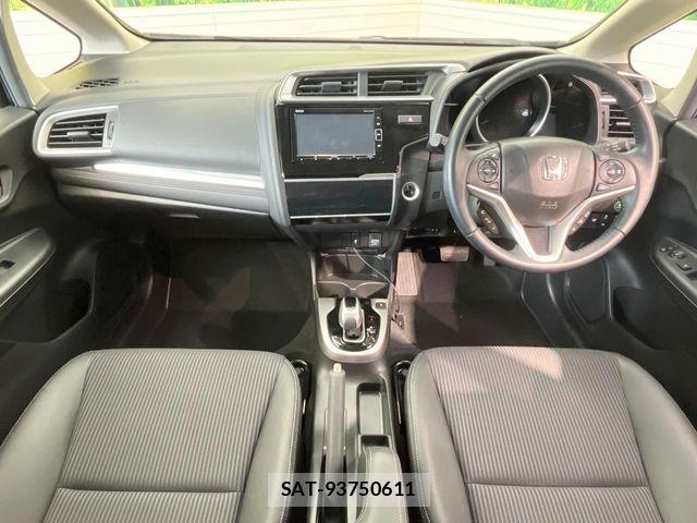 Honda FIT HYBRID 2018-12 8130139-1