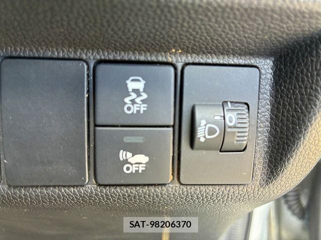 Honda FIT HYBRID 2014-04 8130149-13