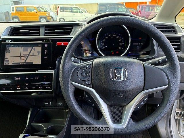 Honda FIT HYBRID 2014-04 8130149-8
