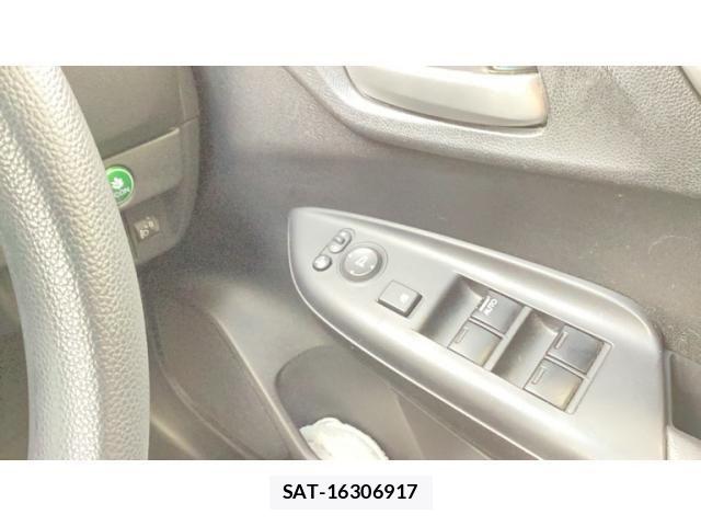 Honda FIT HYBRID 2016-06 8130151-12