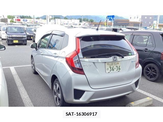 Honda FIT HYBRID 2016-06 8130151-1