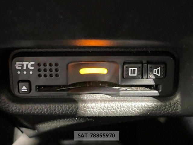 Honda FIT HYBRID 2018-01 8145817-4