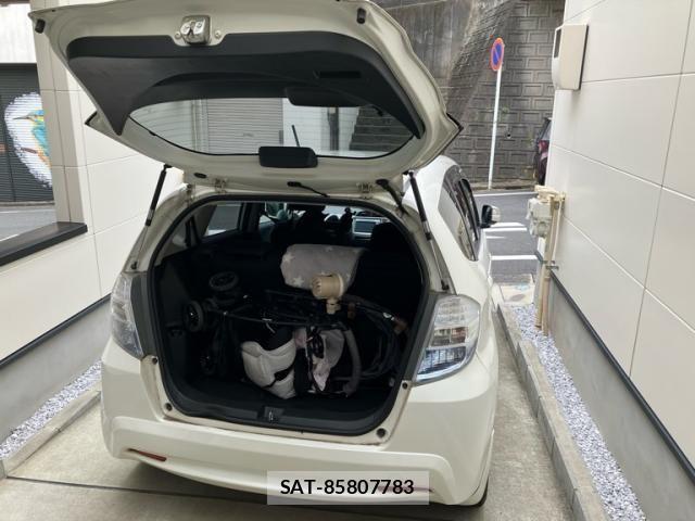 Honda FIT HYBRID 2011-09 8158447-9