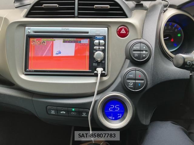 Honda FIT HYBRID 2011-09 8158447-15