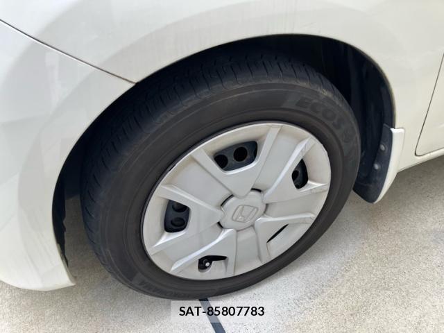 Honda FIT HYBRID 2011-09 8158447-4