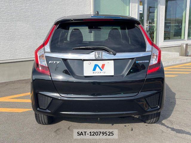 Honda FIT HYBRID 2016-07 8207525-14