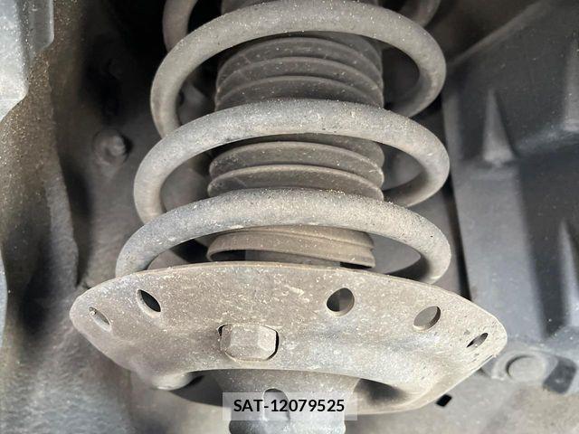 Honda FIT HYBRID 2016-07 8207525-19