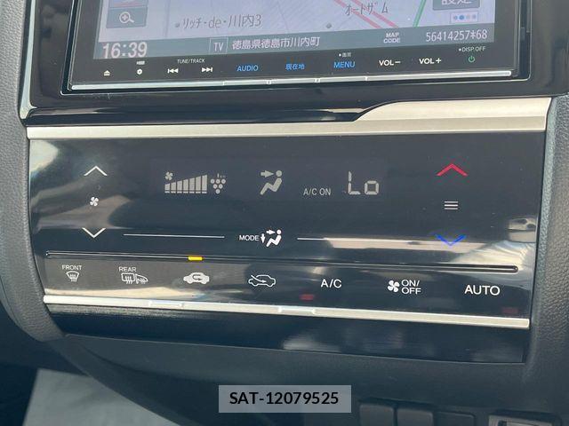 Honda FIT HYBRID 2016-07 8207525-6