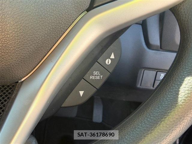 Honda FIT HYBRID 2018-03 8207523-23