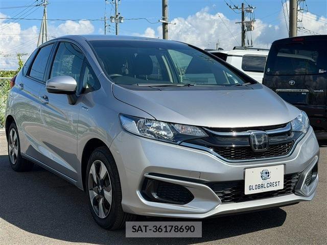 Honda FIT HYBRID 2018-03 8207523-4