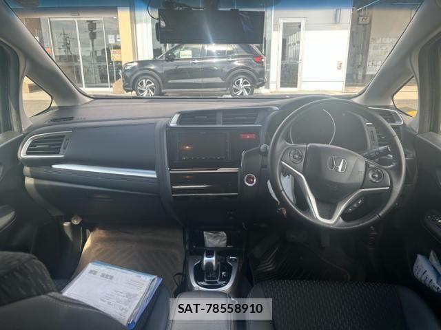 Honda FIT HYBRID 2014-01 8230027-13