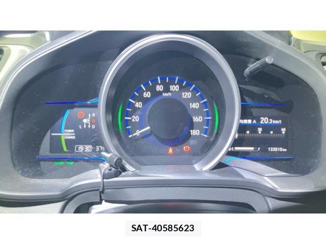 Honda FIT HYBRID 2015-09 8230026-17