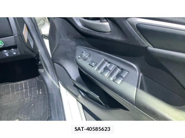Honda FIT HYBRID 2015-09 8230026-8