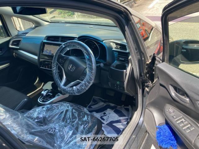 Honda FIT HYBRID 2018-04 8230021-9