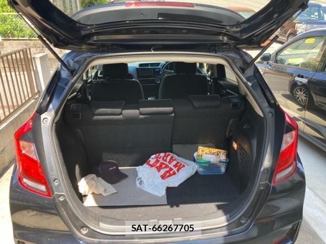 Honda FIT HYBRID 2018-04 8230021-26