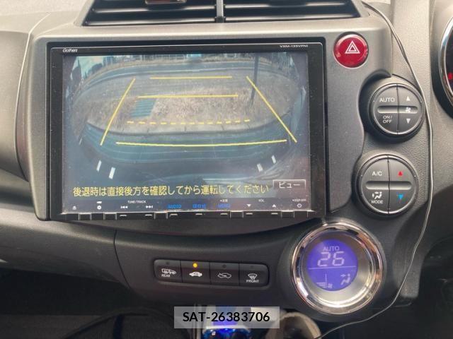 Honda FIT HYBRID 2012-07 8230028-15