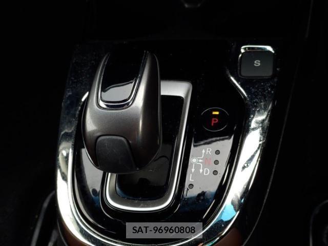 Honda FIT HYBRID 2017-11 8230016-14
