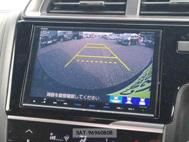 Honda FIT HYBRID 2017-11 8230016-17