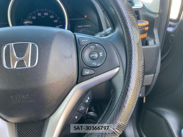 Honda FIT HYBRID 2018-09 8230023-15