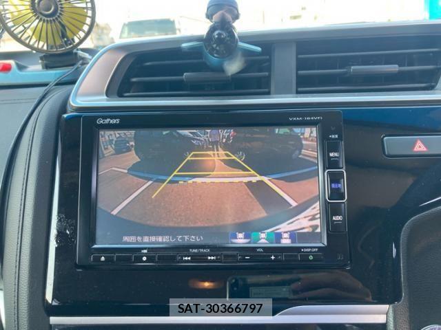 Honda FIT HYBRID 2018-09 8230023-21