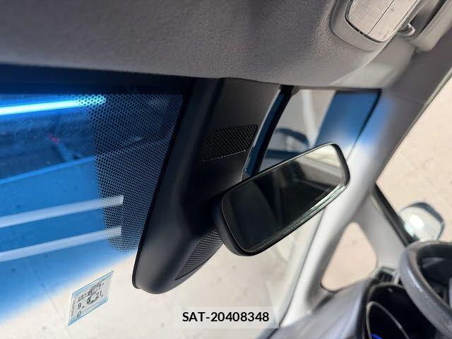 Honda FIT HYBRID 2018-03 8245204-18