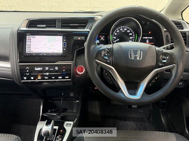 Honda FIT HYBRID 2018-03 8245204-1