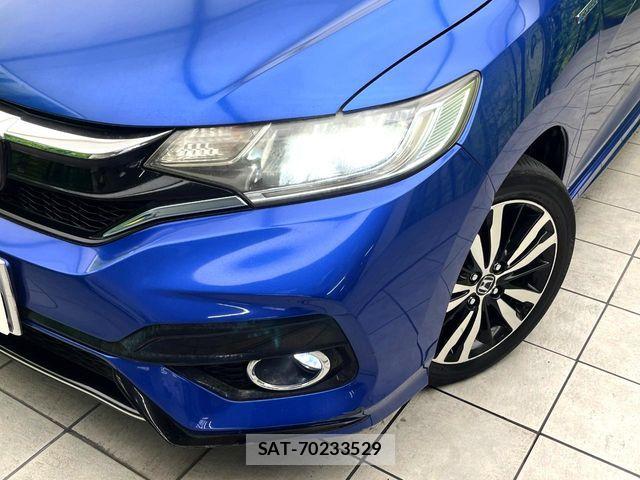 Honda FIT HYBRID 2017-09 8245203-12