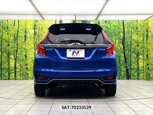 Honda FIT HYBRID 2017-09 8245203-15