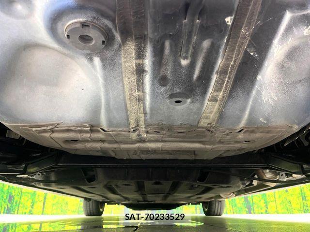 Honda FIT HYBRID 2017-09 8245203-19