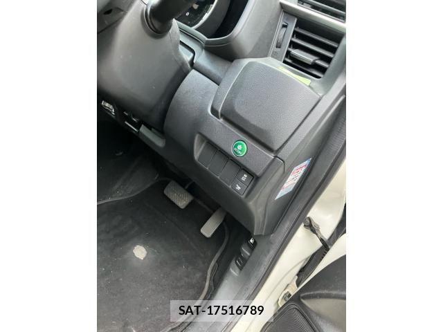 Honda FIT HYBRID 2014-02 8245206-14