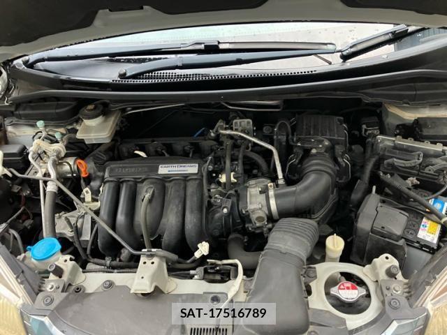 Honda FIT HYBRID 2014-02 8245206-20