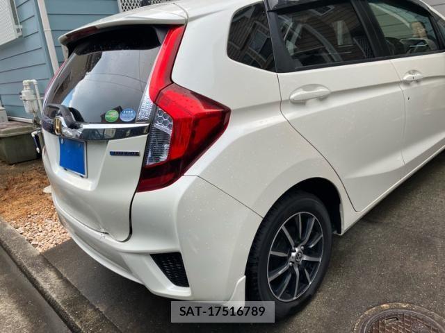Honda FIT HYBRID 2014-02 8245206-2