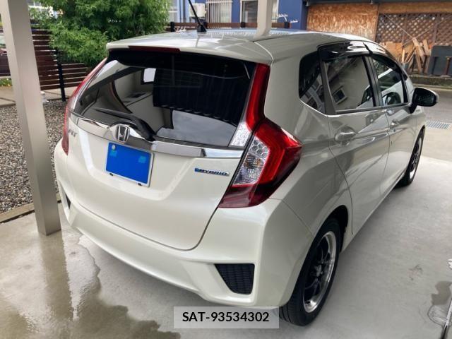 Honda FIT HYBRID 2014-03 8245208-2