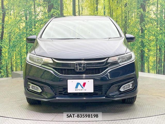 Honda FIT HYBRID 2018-10 8245202-13