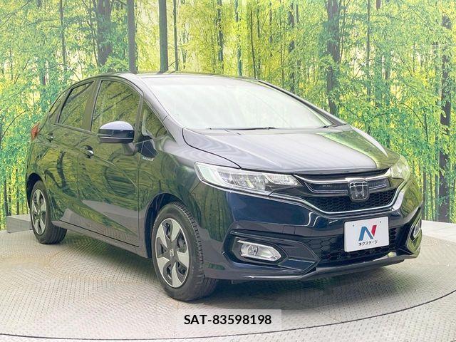Honda FIT HYBRID 2018-10 8245202-15