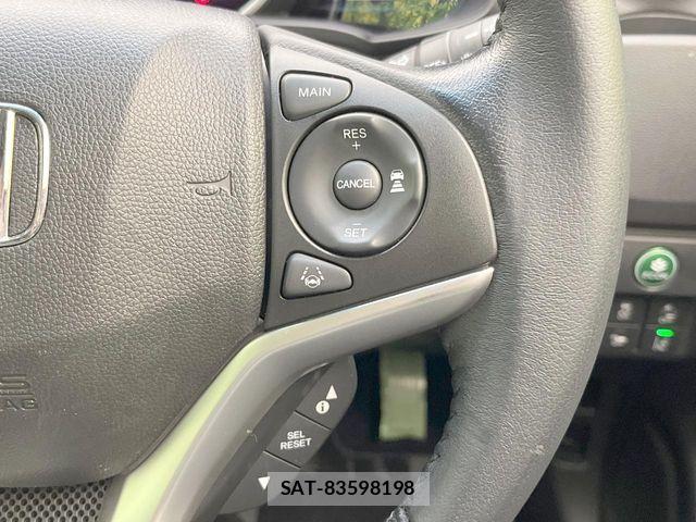 Honda FIT HYBRID 2018-10 8245202-4