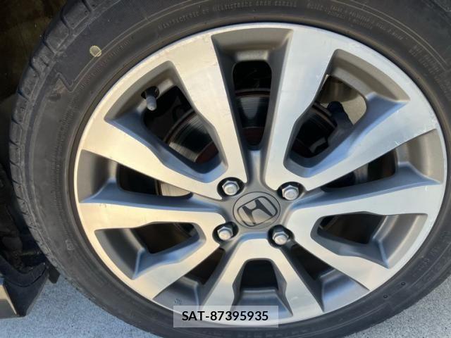 Honda FIT HYBRID 2013-08 8245209-10