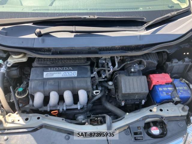 Honda FIT HYBRID 2013-08 8245209-12