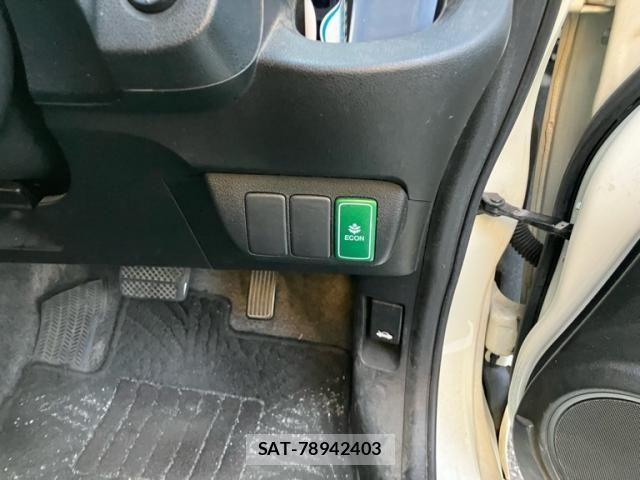 Honda FIT HYBRID 2011-10 8314470-12