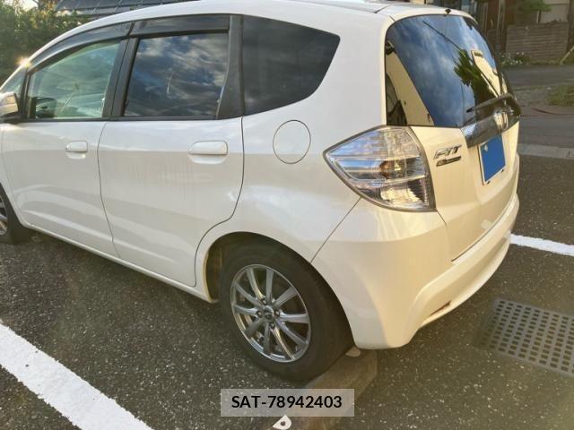 Honda FIT HYBRID 2011-10 8314470-3