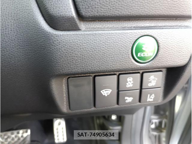 Honda FIT HYBRID 2017-10 8314446-10