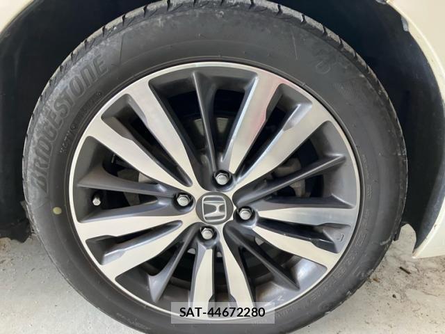 Honda FIT HYBRID 2014-05 8314457-3