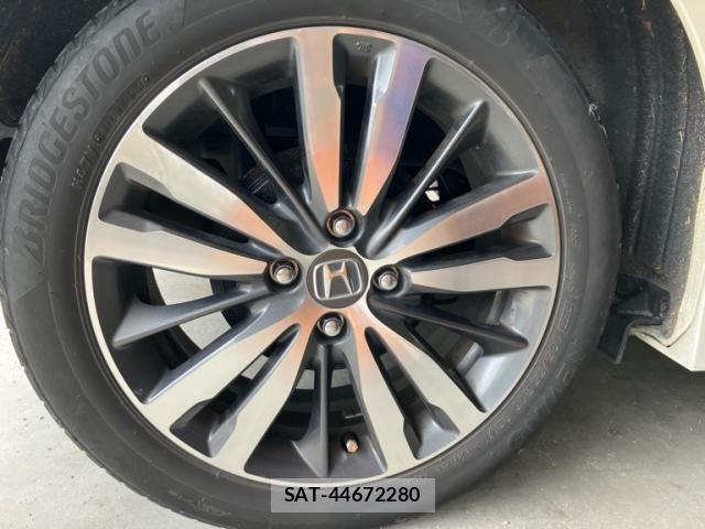 Honda FIT HYBRID 2014-05 8314457-5