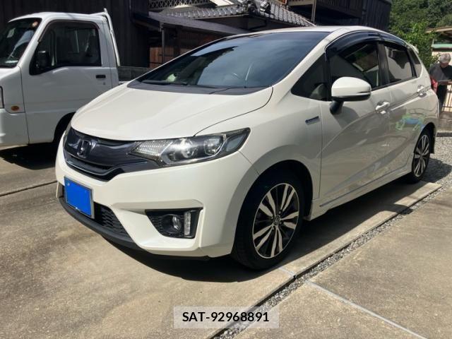 Honda FIT HYBRID 2014-10 8314465-2