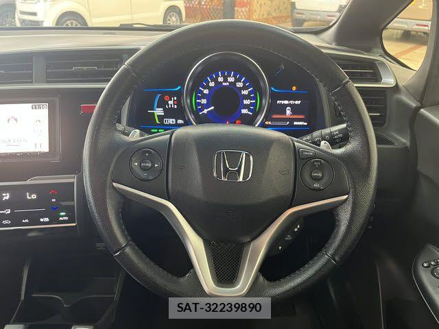 Honda FIT HYBRID 2014-11 8314449-13