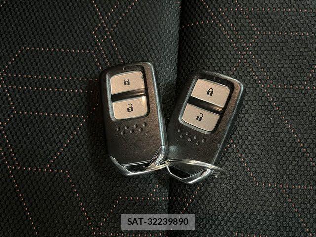 Honda FIT HYBRID 2014-11 8314449-25